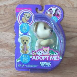 Fingerlings Adopt Me! Dog Interactive Pet 40+ Sounds & Reactions NWT